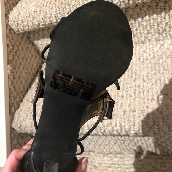 (2 for $20) Heels size 6 - Picture 5 of 5